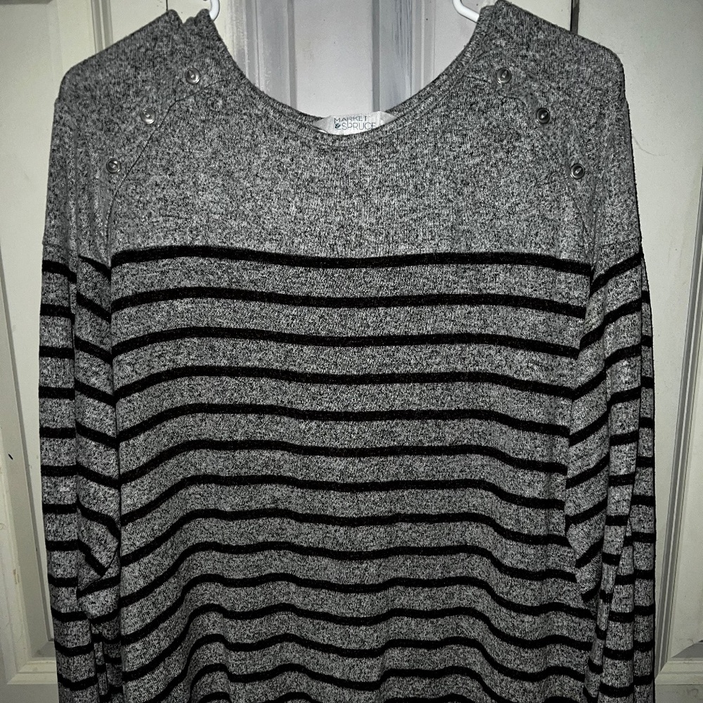 Market & Spruce Long Sleeve